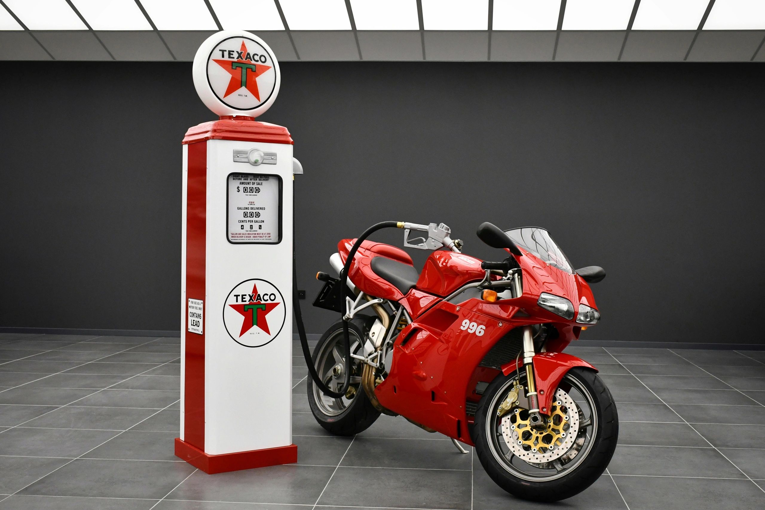 Ducati 996s 2001