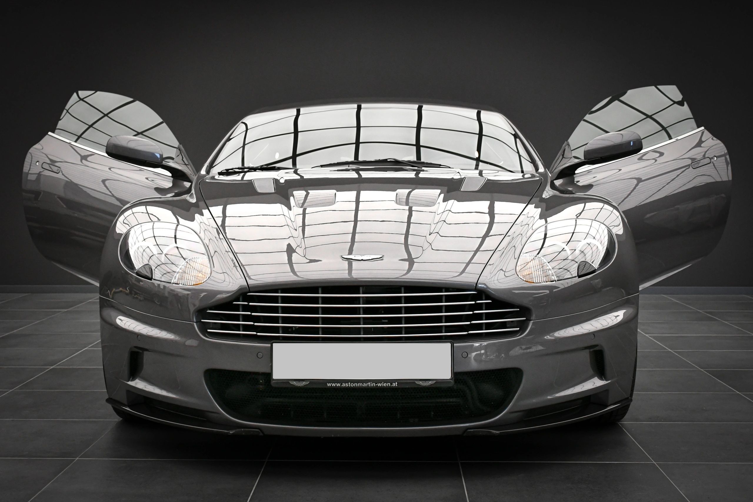 Aston Martin DBS Casino Royale