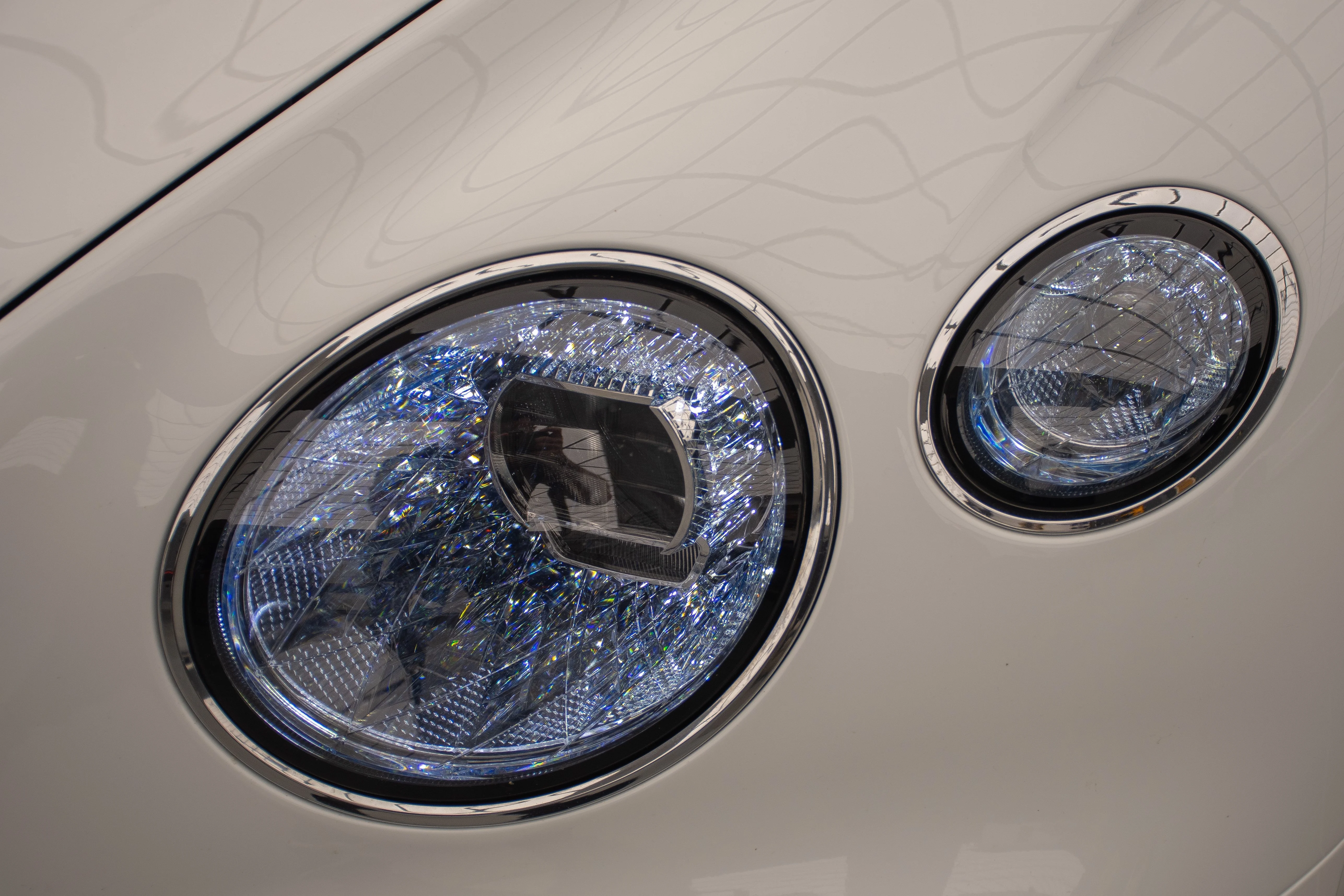 Bentley Continental GTC 2023 Gallery 05