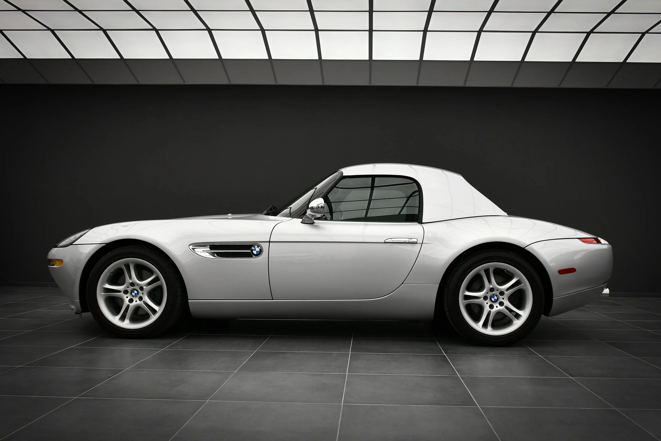 BMW Z8 2001 Gallery 11