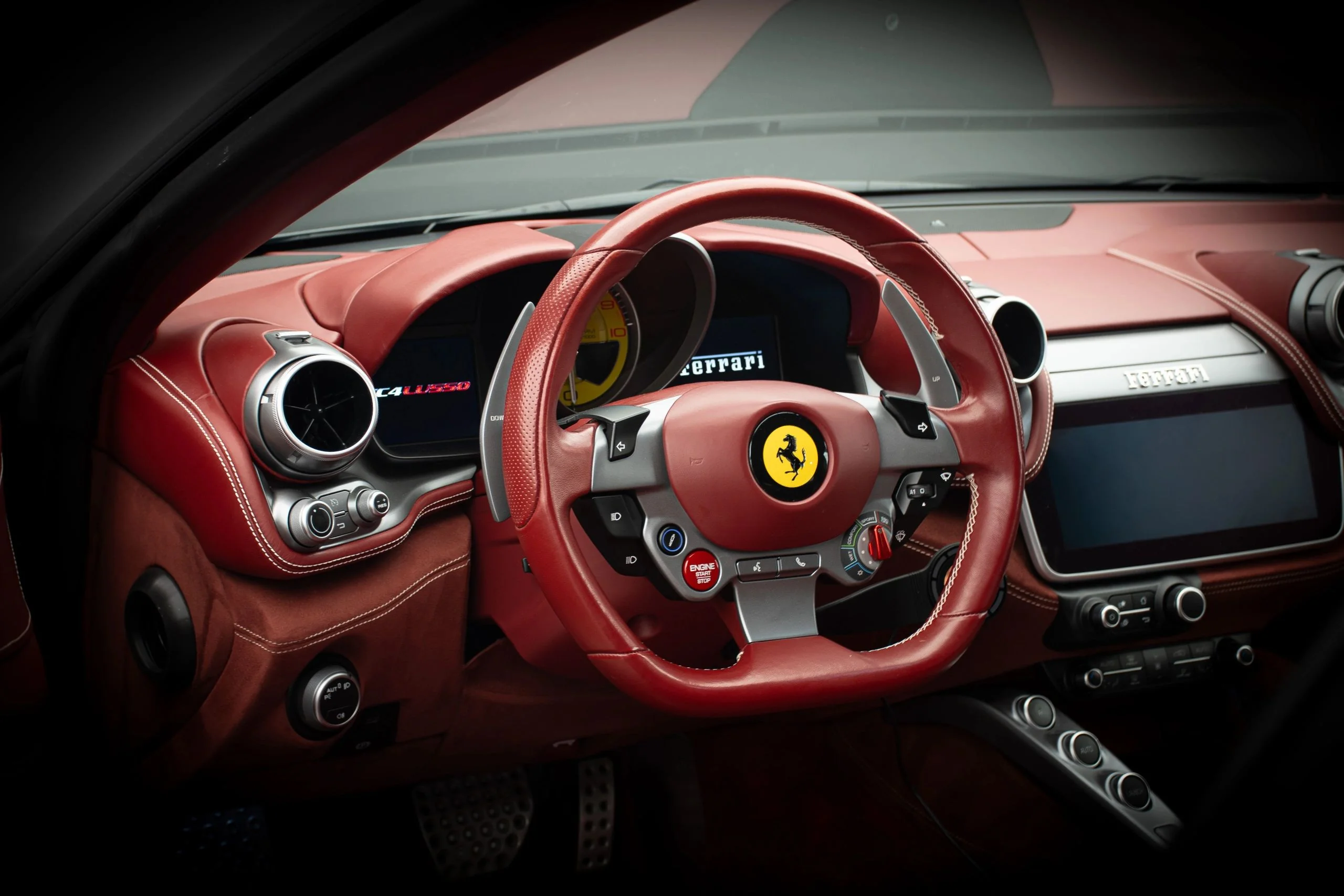 Ferrari Gtc4 Lusso V12 Gallery 05