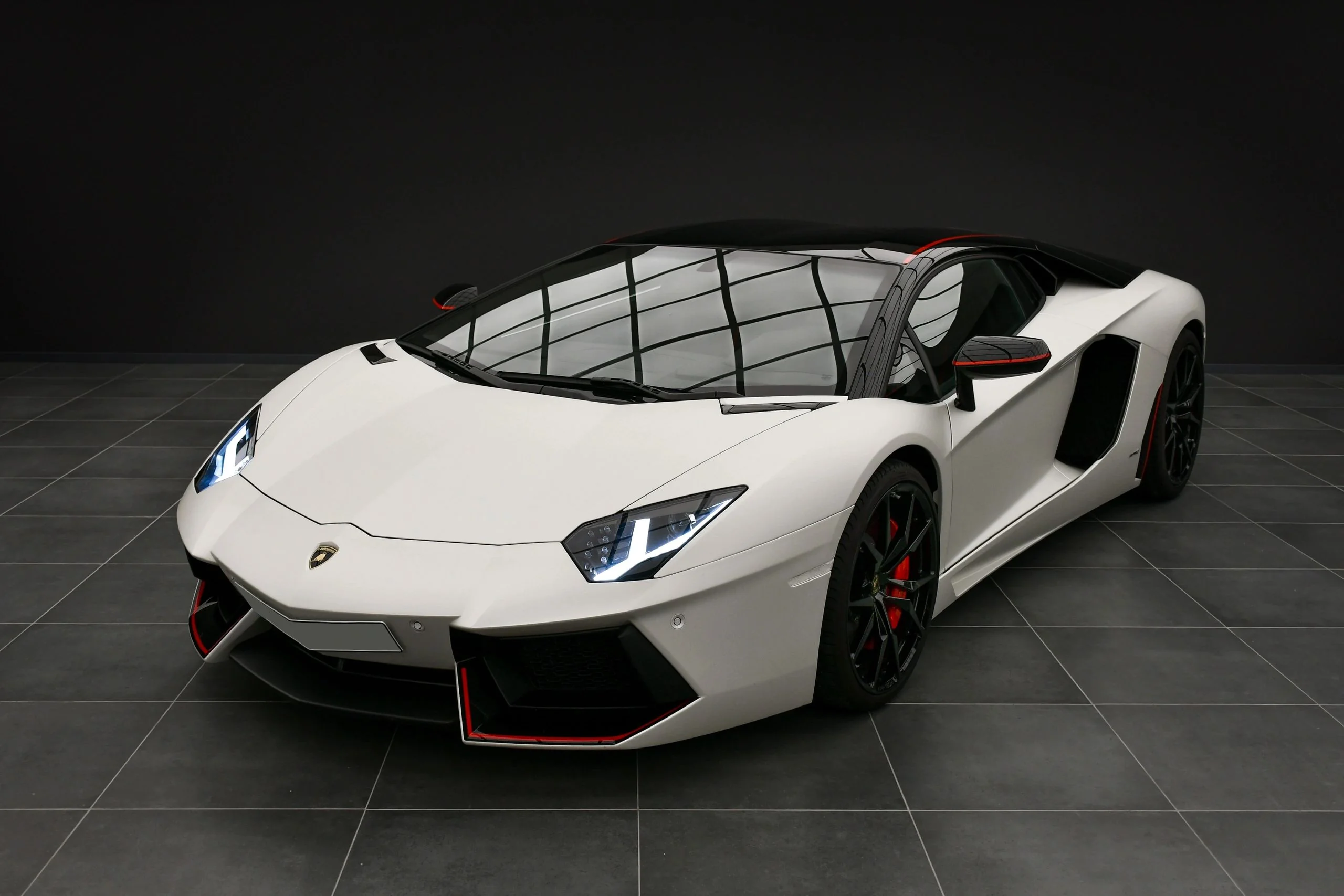 Lamborghini Aventador SVJ front three-quarter view