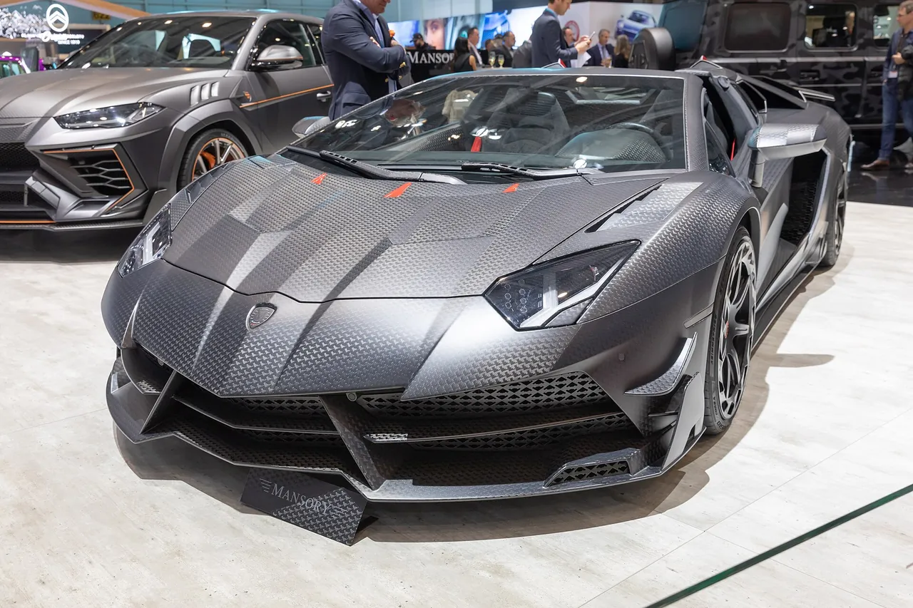 Grey exposed-carbon Mansory Carbonado Evo based on the Lamborghini Aventador at the 2019 Geneva Motor Show