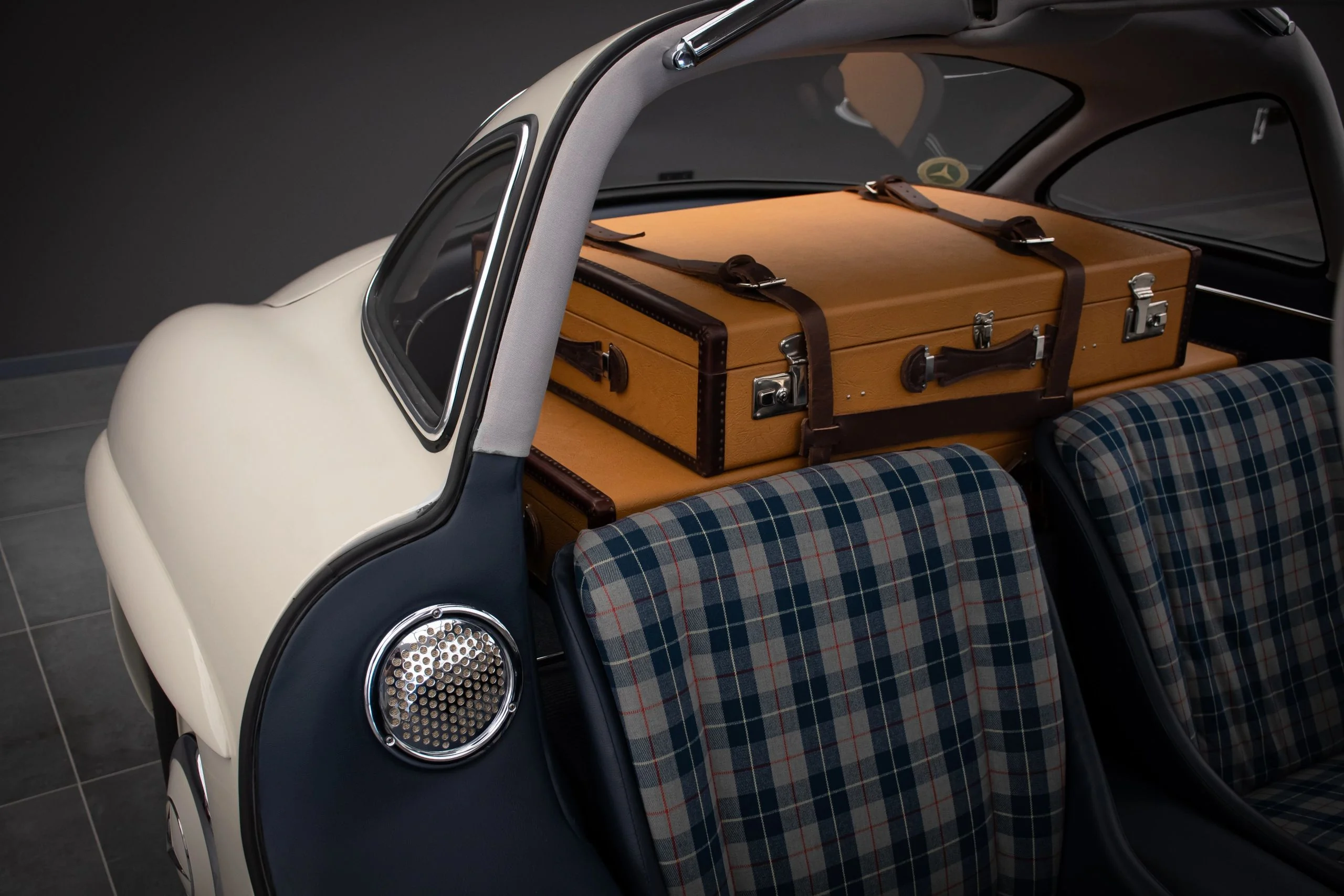 Mercedes Benz 300SL Gullwing Gallery 08