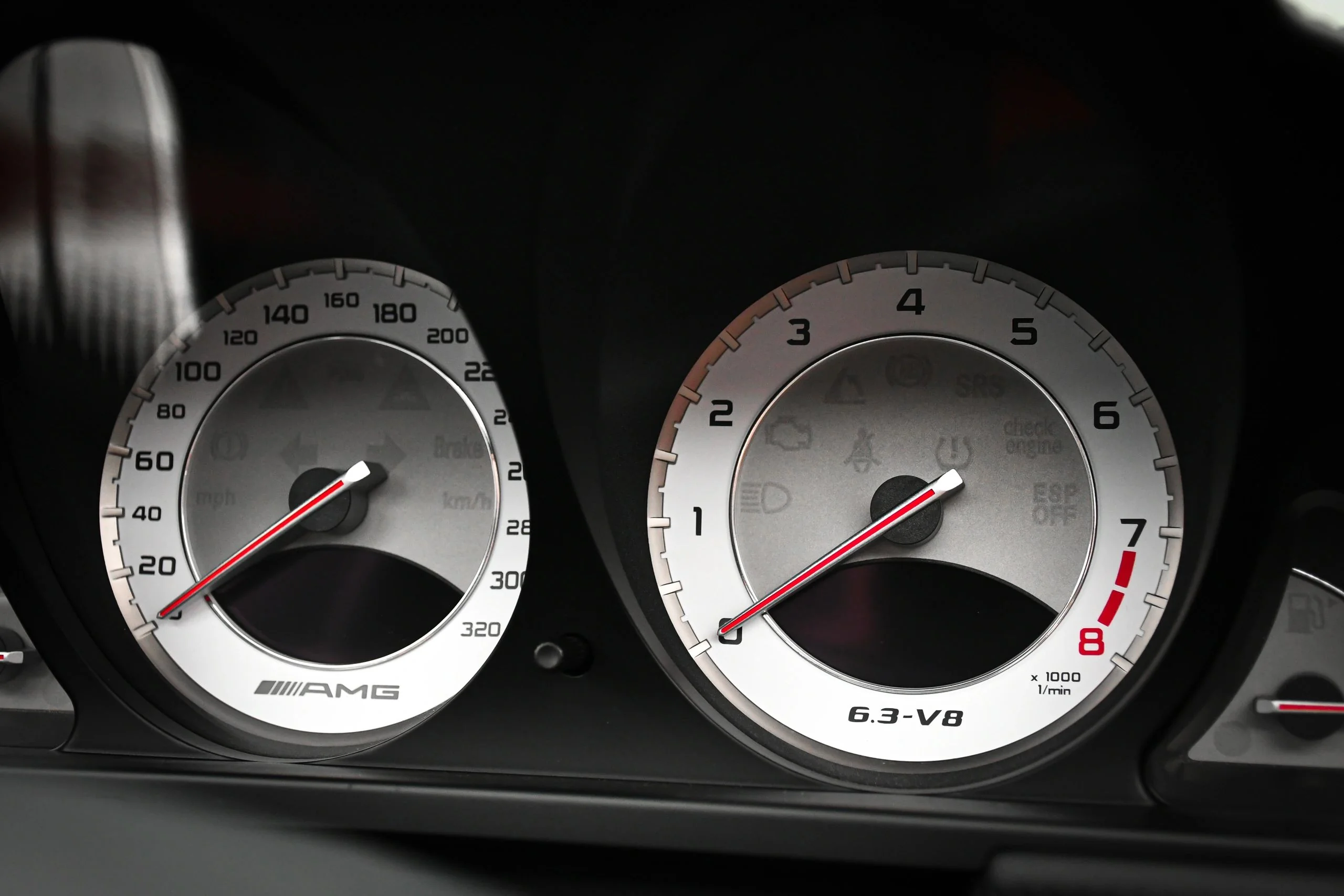 Mercedes AMG SL63 2008 Gallery 11