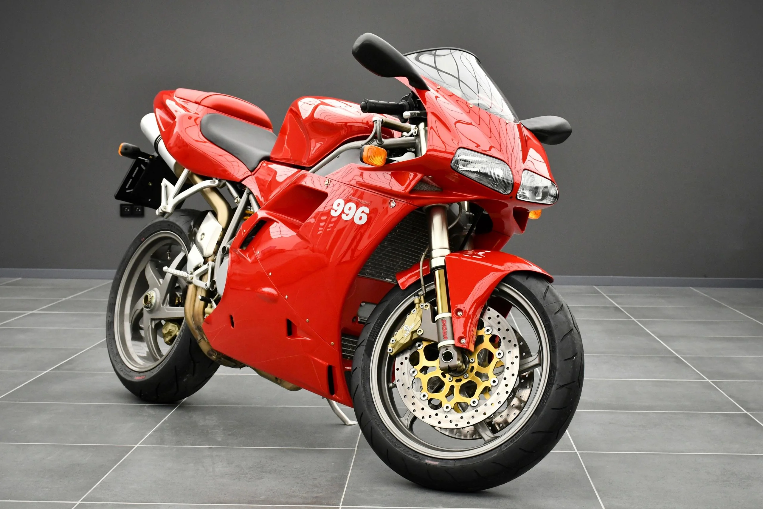 Ducati 996S Gallery 03