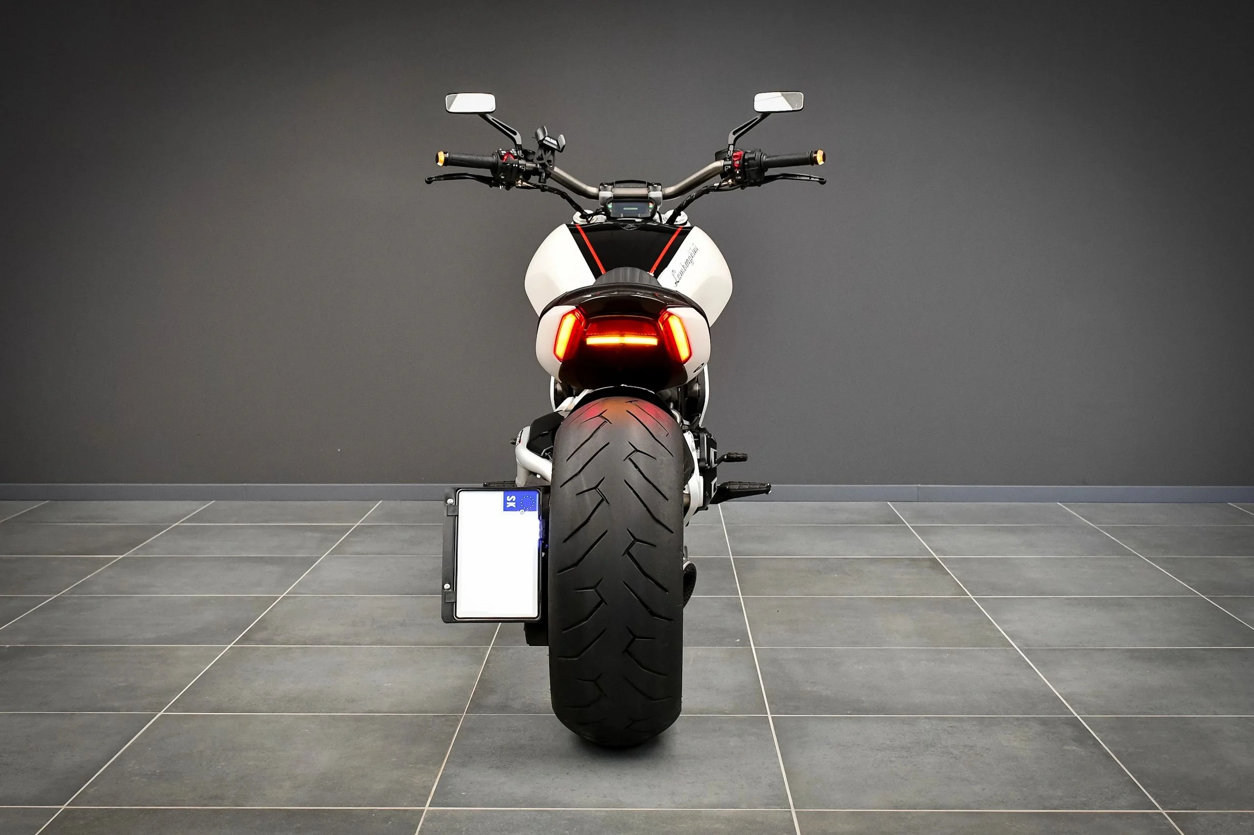 Ducati X Diavel S Gallery 03