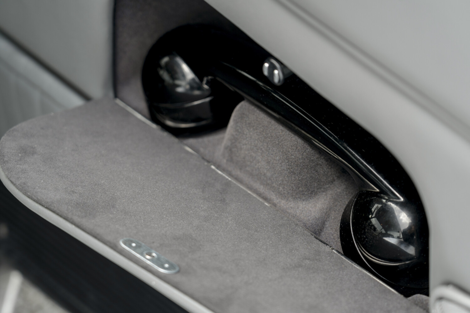 Aston Martin DB5 Goldfinger telephone concealed in driver door