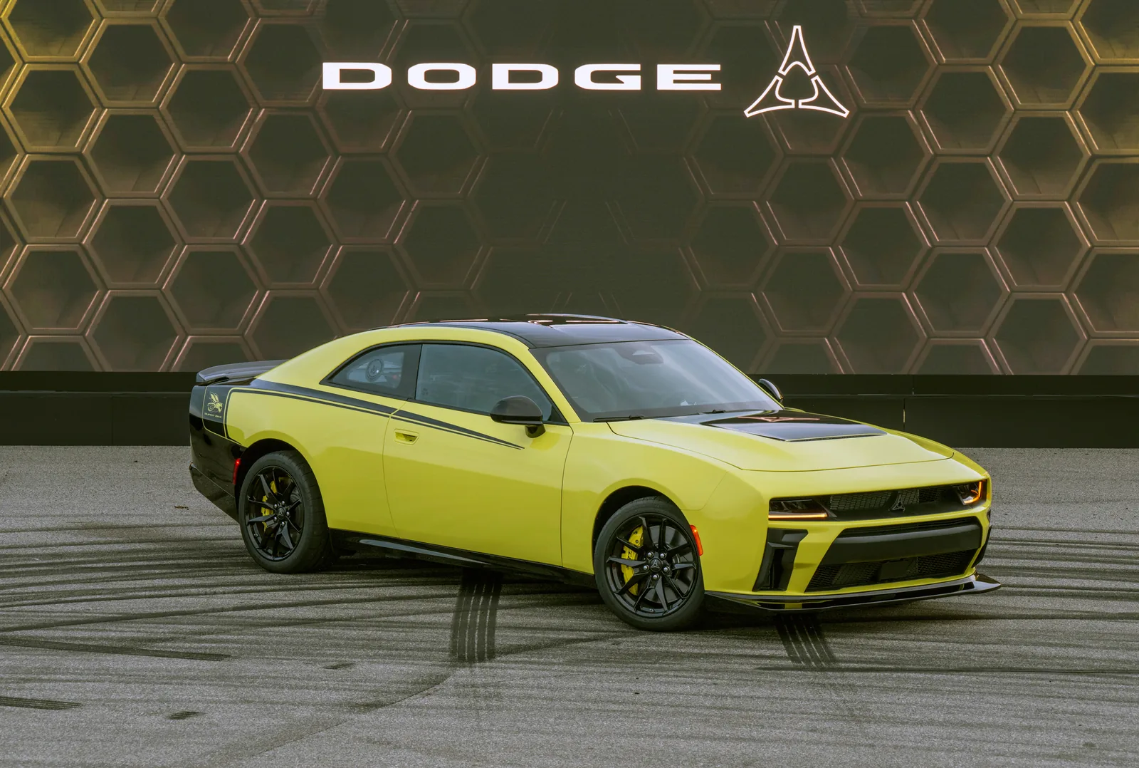 2027 Dodge Charger Super Bee Launch Edition side profile in Sucker Punch yellow-green with gloss-black Stinger stripes and 20-inch forged wheels