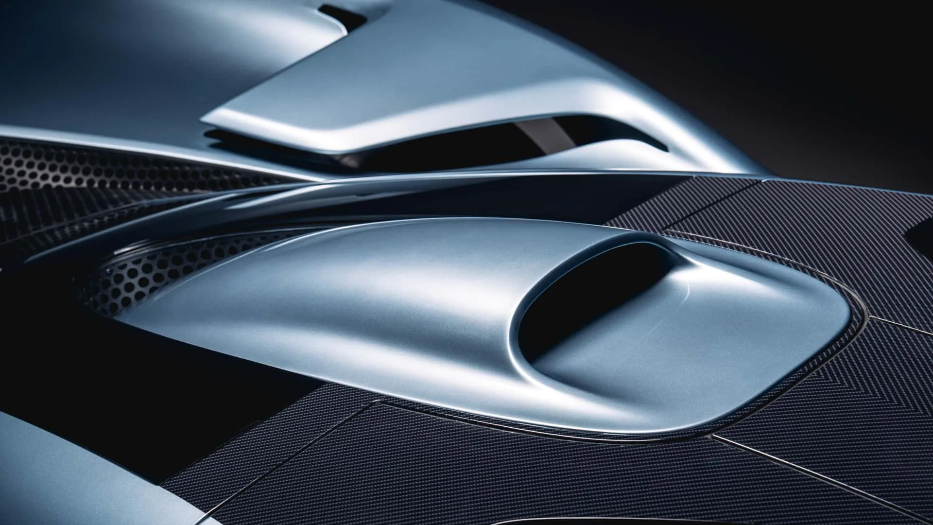 Hennessey Blackbird vertical stabilizer tail fin close-up &mdash; SR-71 aerospace-inspired detail