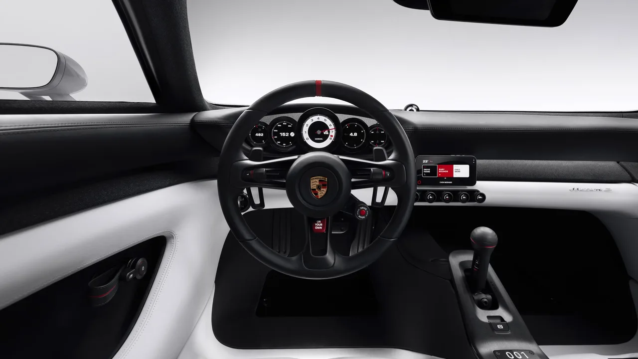Porsche Mission S cockpit with five round gauges, 8,000 rpm tachometer, gear lever and no centre touchscreen
