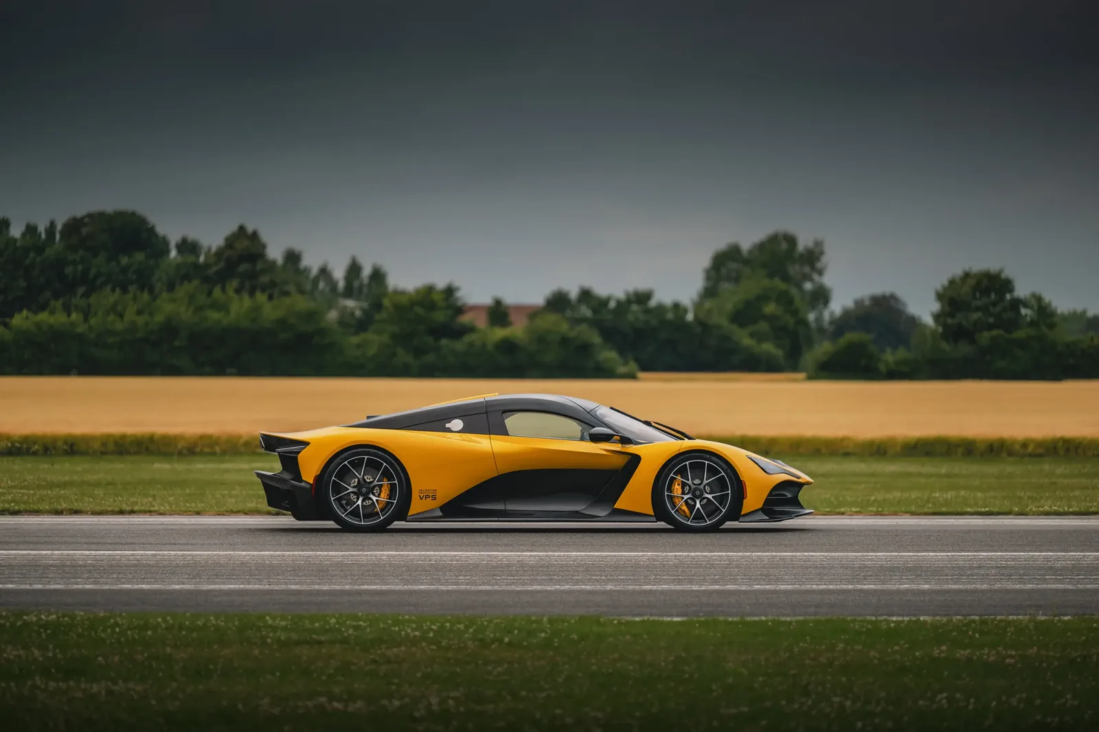 Zenvo Aurora Tur side profile