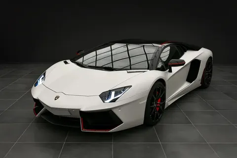 Lamborghini Aventador Pirelli