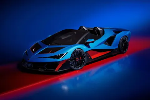 Lamborghini Fenomeno Roadster (2026) — 1,065 HP V12 Hybrid Few-Off Limited to 15 Units