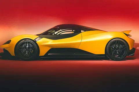 Lanzante 95-59 HDK: 850 HP McLaren F1 Tribute Gets a Fixed Wing and Roof Scoop